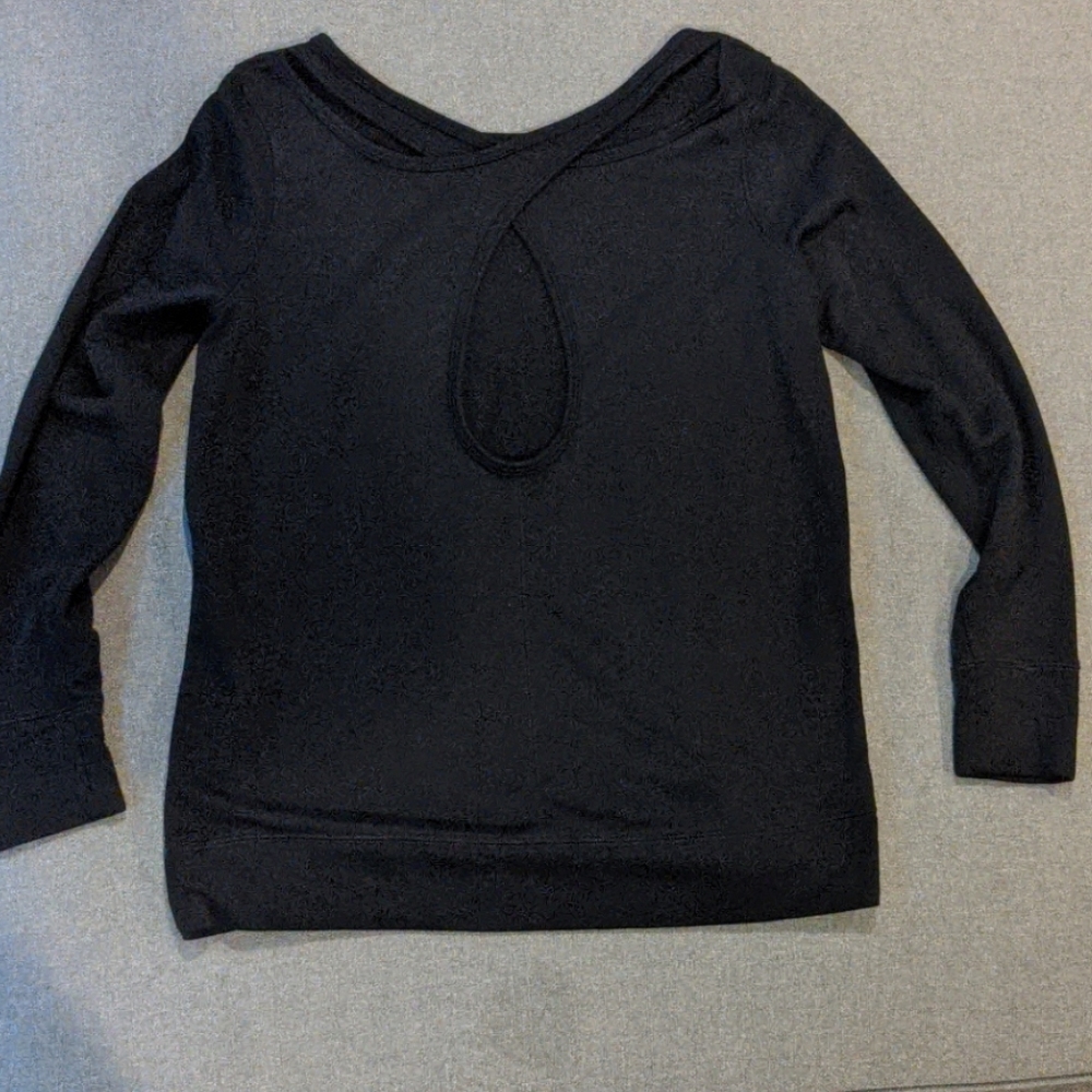 Open Back Sweater - Picture 2 of 4